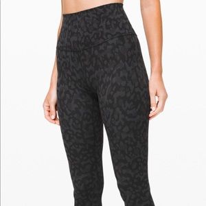 Cropped Lululemon Leggings
